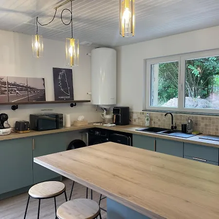 House In Forest Proche Gr And Circuit Сasa de vacaciones Saint-Mars-la-Briere