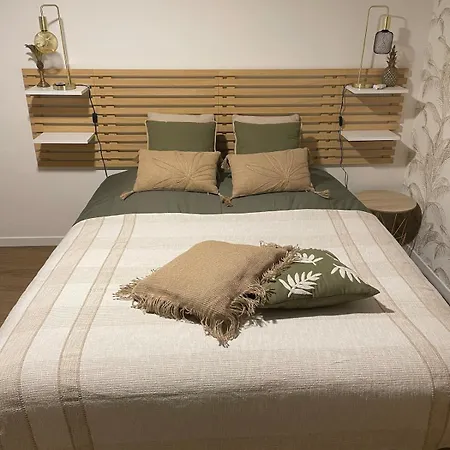 House In Forest Proche Gr And Circuit בית נופש Saint-Mars-la-Briere