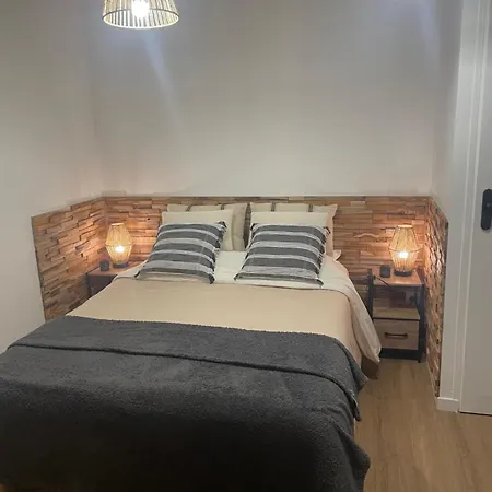 House In Forest Proche Gr And Circuit