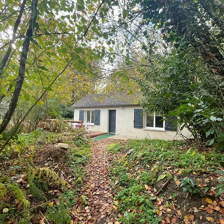 Сasa de vacaciones House In Forest Proche Gr And Circuit *