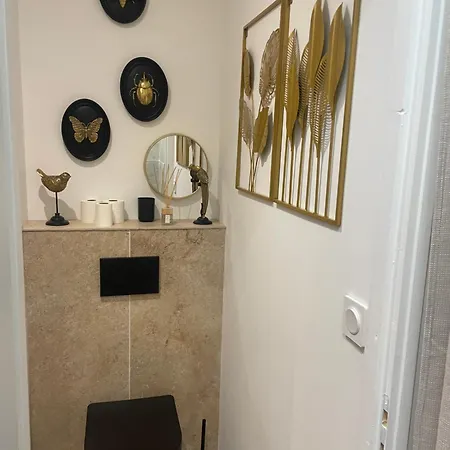 House In Forest Proche Gr And Circuit