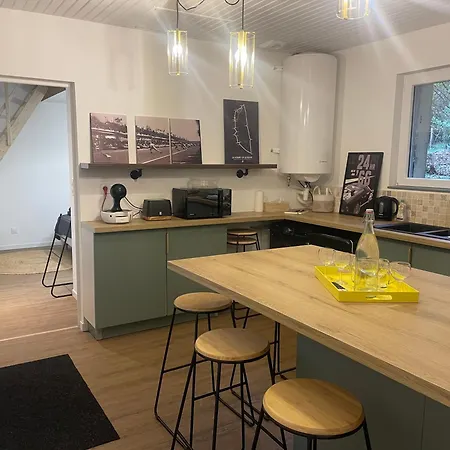 House In Forest Proche Gr And Circuit * Saint-Mars-la-Briere