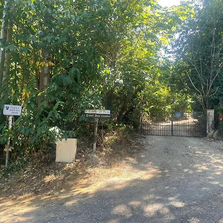 Casa de Férias House In Forest Proche Gr And Circuit *