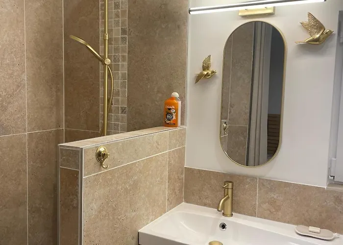 House In Forest Proche Gr And Circuit *