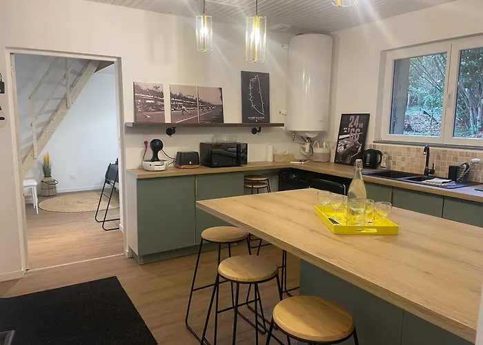 House In Forest Proche Gr And Circuit * Saint-Mars-la-Briere